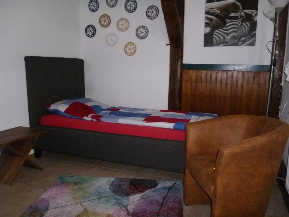 "Haus Ambiente" Apartment & Gaestehaus Brome - Modern, Zu Fairen Preisen エクステリア 写真